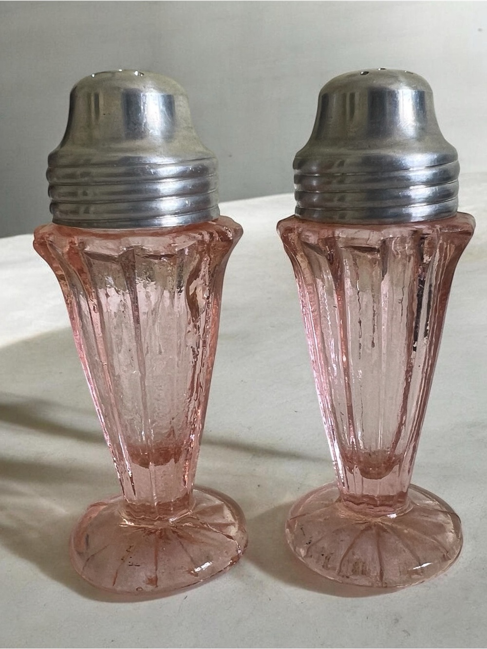 Vintage glowing 1930s Jeanette Glass Pink Sierra Pinwheel Salt & Pepper Shakers